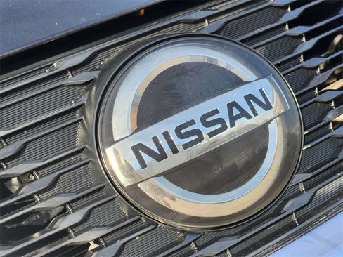 Used 2019 Nissan Rogue S w/ Special Edition Package image 12