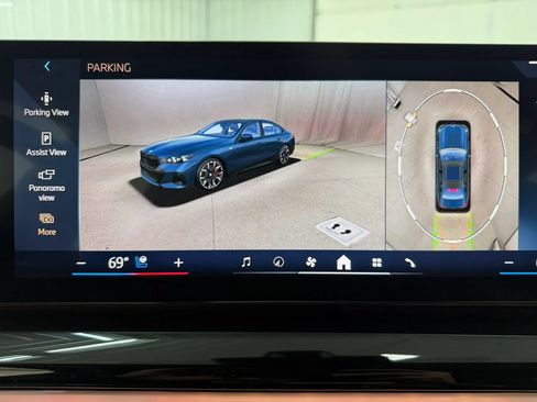 Used 2025 BMW i5 xDrive40 w/ Executive Package AWD/4WD image 32