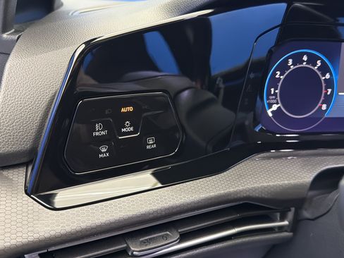 Used 2024 Volkswagen GTI SE image 15