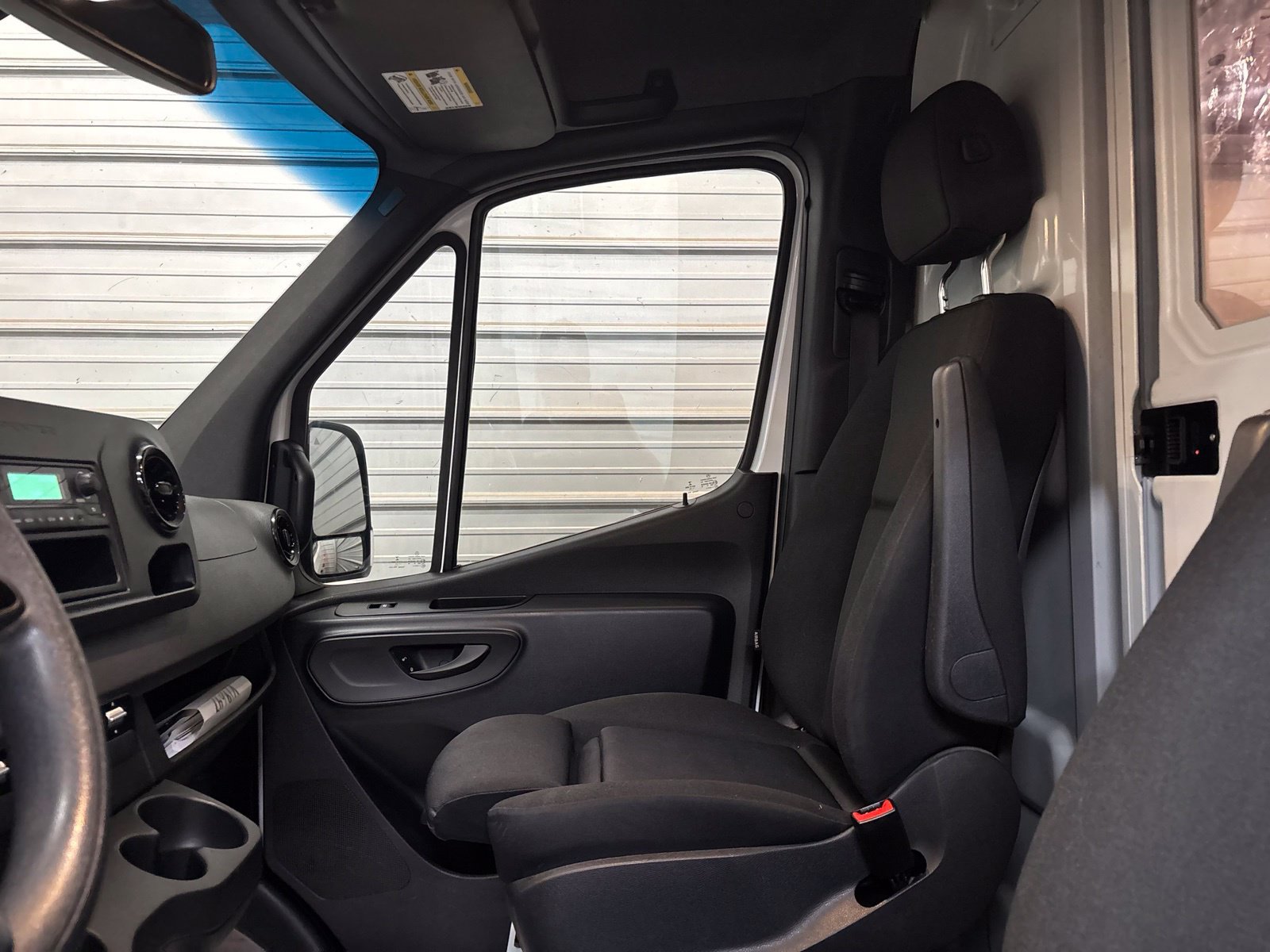 Used 2019 Mercedes-Benz Sprinter 4x4 144 image 19