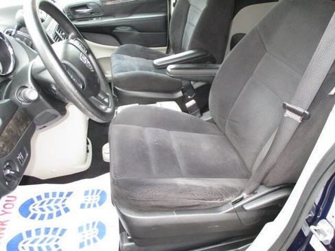 Used 2014 Dodge Grand Caravan SE w/ Quick Order Package 29E SE image 8