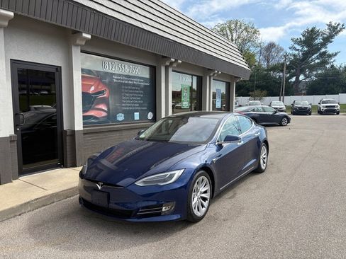 Used 2017 Tesla Model S 60 image 2
