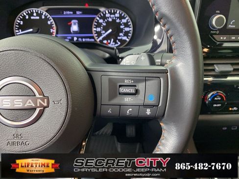 Used 2024 Nissan Pathfinder Rock Creek image 16