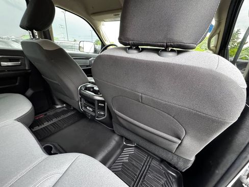 Used 2019 RAM 2500 Big Horn AWD/4WD image 36
