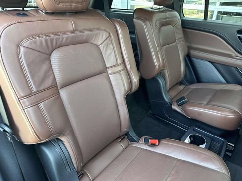 Used 2025 Lincoln Aviator Reserve w/ Illumination Package AWD/4WD image 56