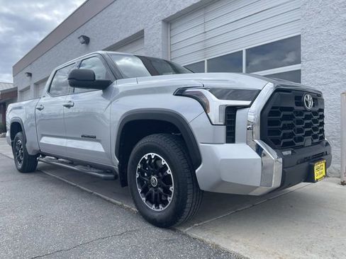 Used 2023 Toyota Tundra SR5 w/ TRD Off-Road Package image 10