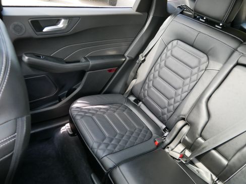 Used 2023 Ford Escape Platinum w/ Premium Technology Package AWD/4WD image 12