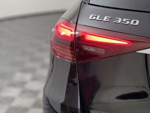 New 2026 Mercedes-Benz GLE 350 4MATIC image 12