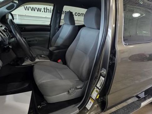 Used 2012 Toyota Tacoma 4x4 Double Cab image 13