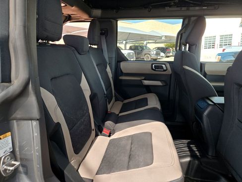 Used 2022 Ford Bronco Wildtrak AWD/4WD image 31