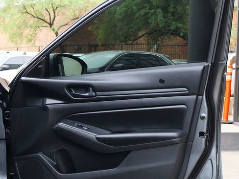 Used 2023 Nissan Altima 2.5 S image 33