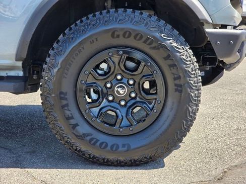 Used 2024 Ford Bronco Wildtrak AWD/4WD image 9