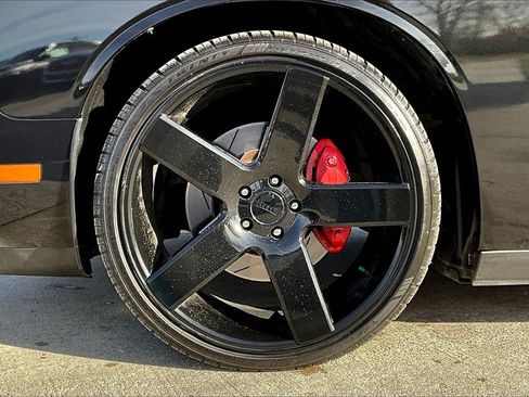 Used 2010 Dodge Challenger SRT8 w/ SRT Option Group II image 10