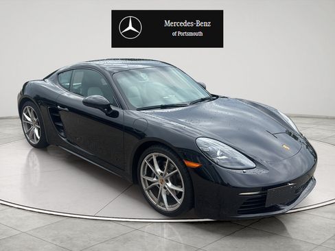 Used 2024 Porsche 718 Cayman RWD image 7