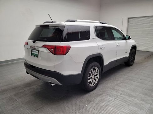 Used 2019 GMC Acadia SLT image 9