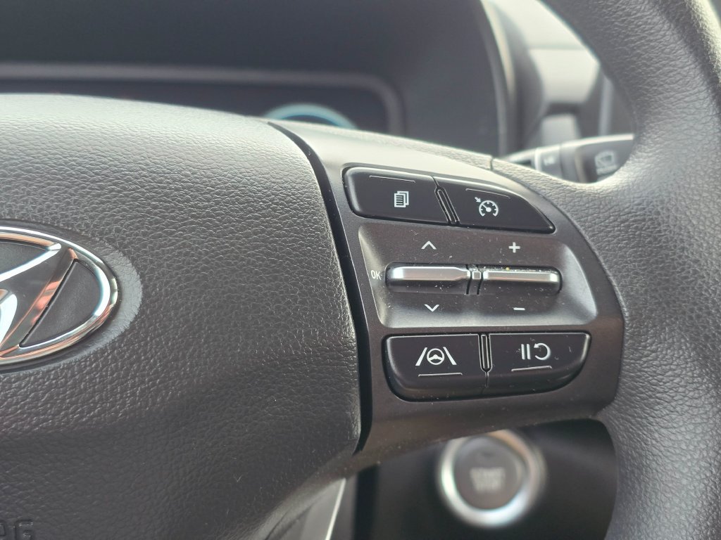 Used 2023 Hyundai Kona SE FWD image 24