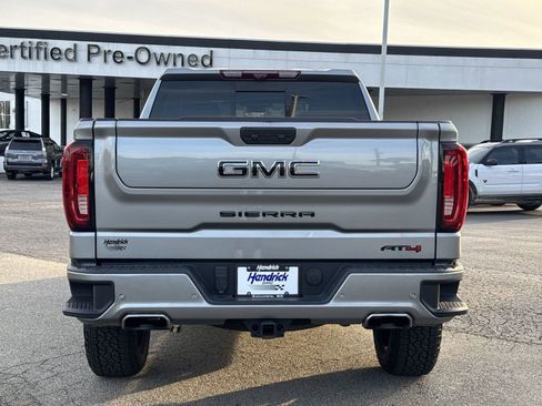 Used 2024 GMC Sierra 1500 AT4 w/ Technology Package image 9