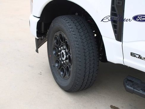 New 2026 Ford F350 Lariat w/ Black Appearance Package AWD/4WD image 5
