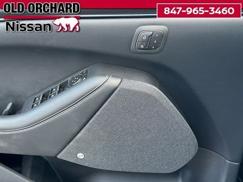 Used 2022 Ford Mustang Mach-E Premium image 9