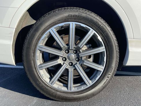 Used 2018 Audi Q7 2.0T Premium Plus w/ Premium Plus Package AWD/4WD image 9