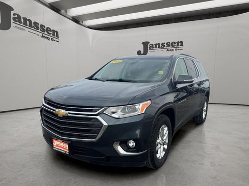 Used 2021 Chevrolet Traverse LT w/ LPO, Cargo Package AWD/4WD image 8
