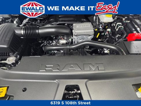 New 2026 RAM 1500 4x4 Crew Cab image 23