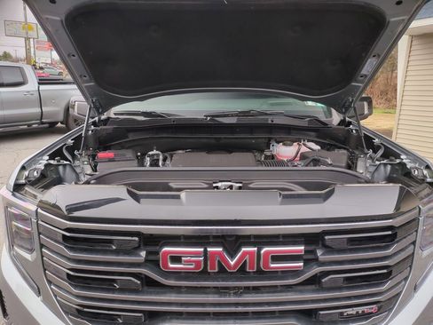 New 2026 GMC Sierra 1500 AT4 w/ AT4 Premium Package AWD/4WD image 17