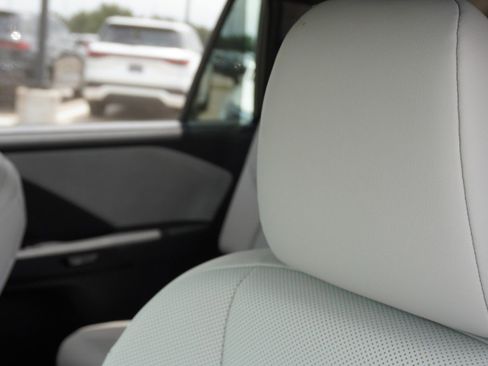 Used 2025 Lexus TX 350 AWD w/ Technology Package image 25