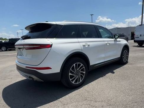 Used 2022 Lincoln Corsair AWD w/ Equipment Group 101A image 8