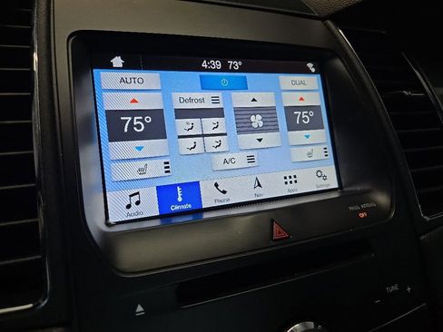 Used 2016 Ford Taurus SEL w/ Equipment Group 201A AWD/4WD image 12