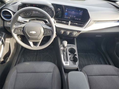 Certified 2024 Chevrolet Trax LS w/ LS Convenience Package image 10