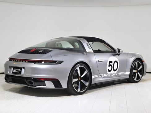 Certified 2021 Porsche 911 Targa 4S image 7