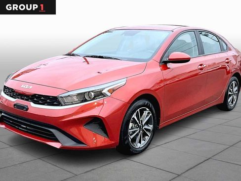 Used 2024 Kia Forte LXS image 1