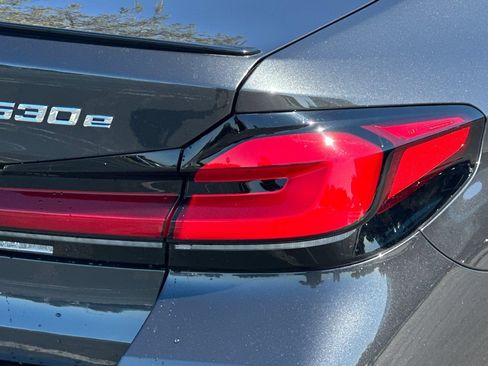 Used 2023 BMW 530e w/ M Sport Package RWD image 50