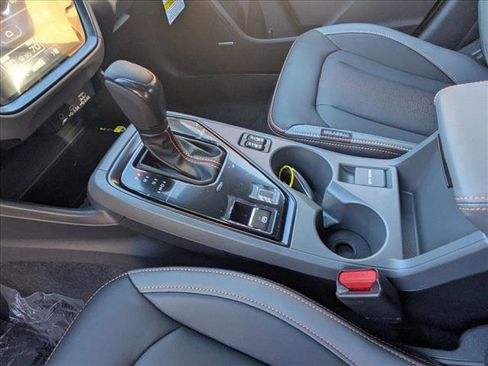 New 2025 Subaru Crosstrek 2.5i Limited w/ Crosstrek Mirror Package image 16