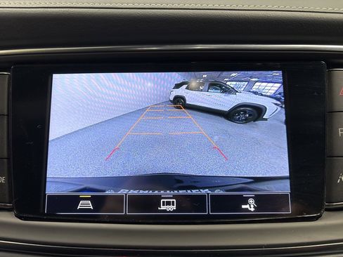 Used 2024 Buick Enclave Essence w/ Trailering Package, 5000 lbs. image 19