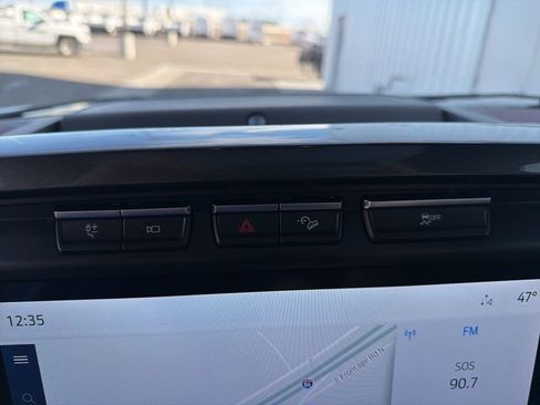 Used 2021 Ford F150 Lariat w/ Max Trailer Tow Package image 28