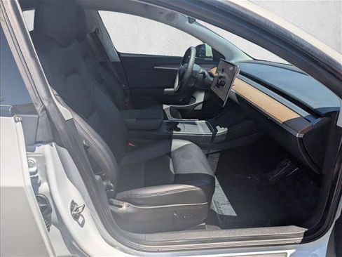 Used 2023 Tesla Model 3 Standard Range RWD image 18