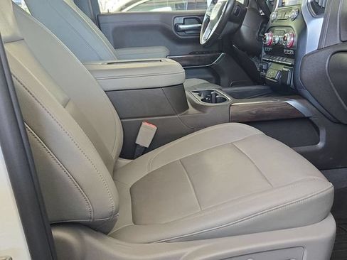 Used 2022 GMC Sierra 1500 SLT w/ SLT Convenience Package AWD/4WD image 28