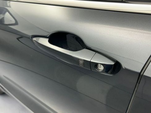 New 2026 Mitsubishi Outlander SE image 38