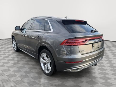 Used 2019 Audi Q8 Prestige w/ Luxury Package image 5