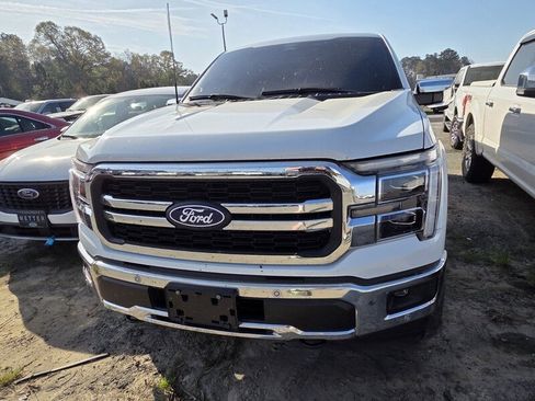 Used 2025 Ford F150 Lariat w/ Equipment Group 501A Mid image 5