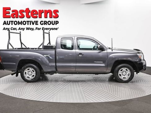 Used 2015 Toyota Tacoma 2WD Access Cab image 4