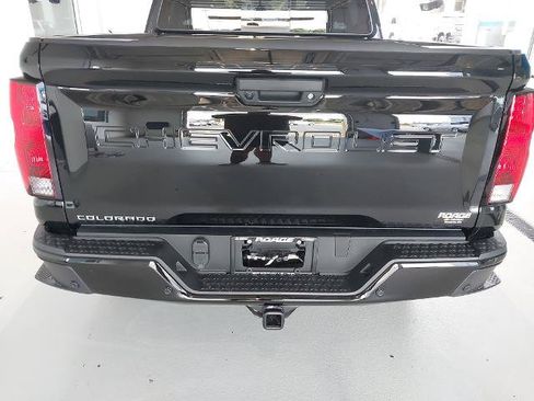 New 2026 Chevrolet Colorado W/T w/ WT Custom Package AWD/4WD image 33