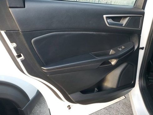 Used 2023 Ford Edge SEL w/ Convenience Package image 12