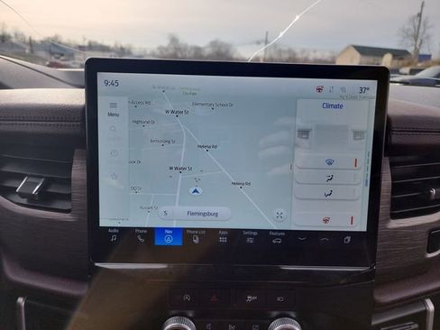 Used 2024 Ford Expedition Limited image 26