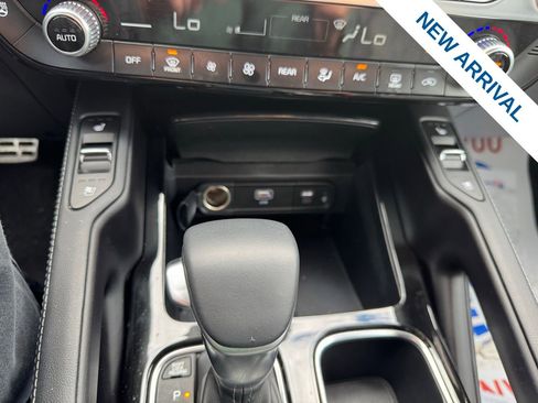 Used 2025 Kia Telluride SX Prestige X-Line image 27