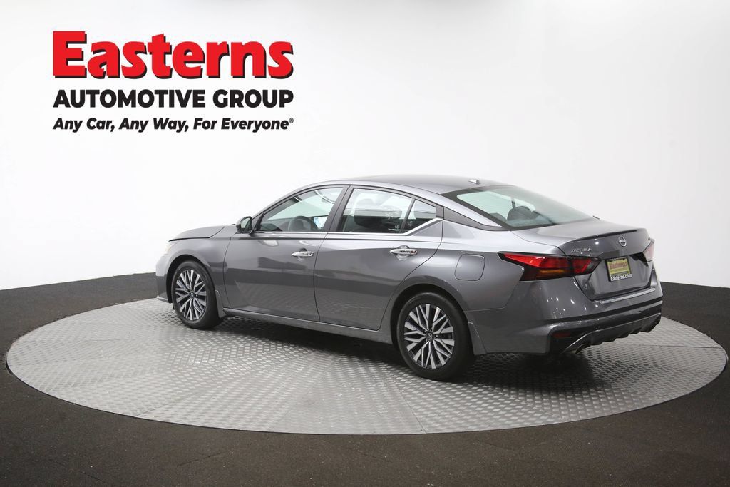 Used 2023 Nissan Altima 2.5 SV w/ SV Premium Package FWD image 63