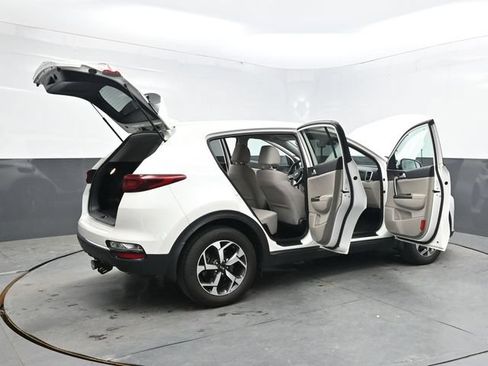 Used 2021 Kia Sportage LX w/ LX Fwd Popular Package image 50