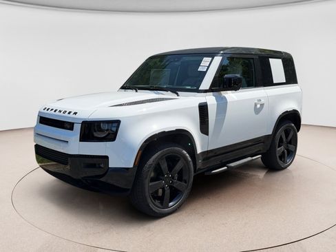 New 2026 Land Rover Defender 90 V8 AWD/4WD image 1
